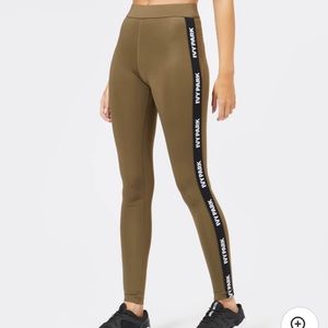 COPY - Ivy Park Women's Active Logo Elastic Leggi…